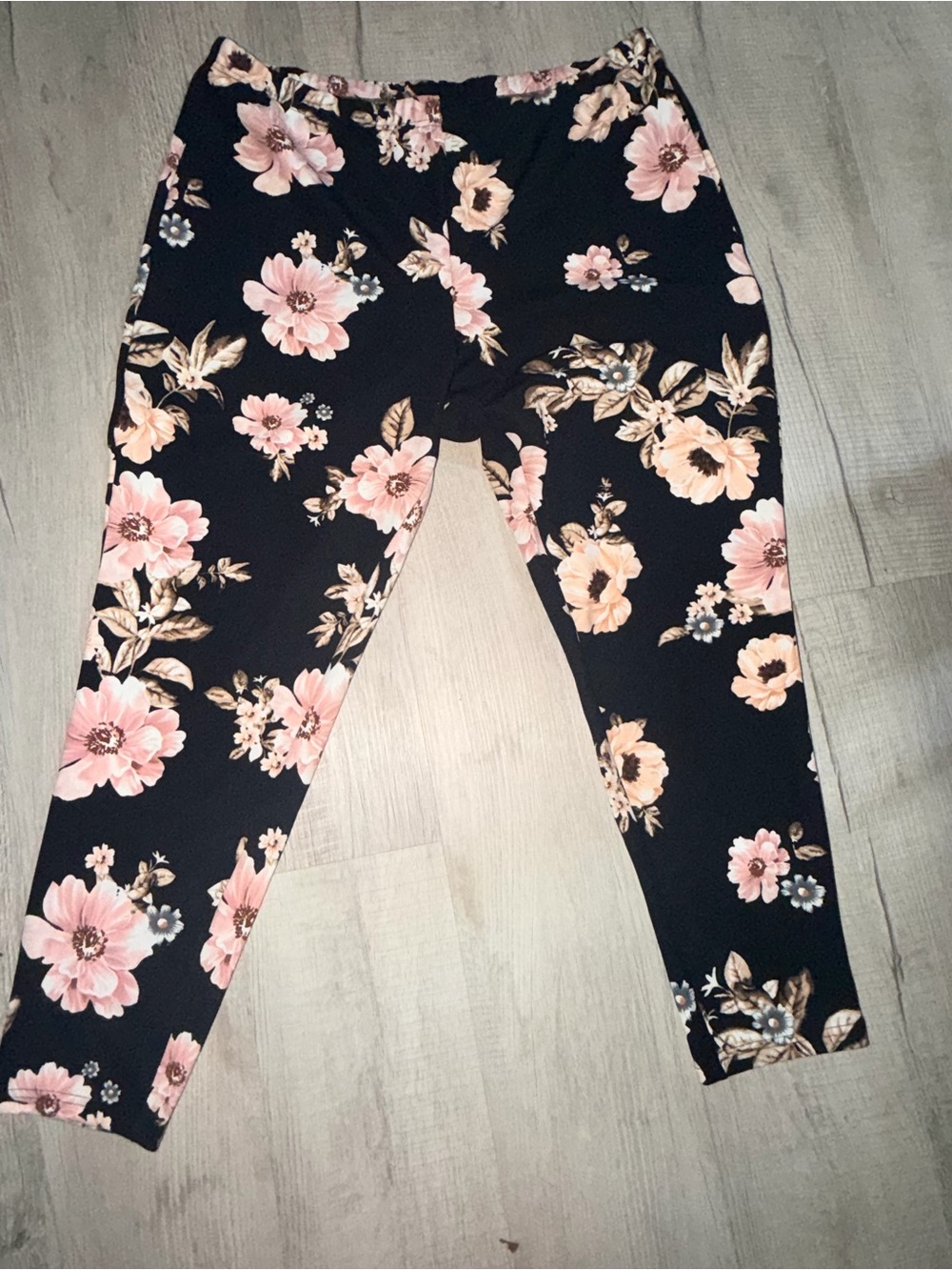 Womens Black Floral Print Soft Legging Pants
